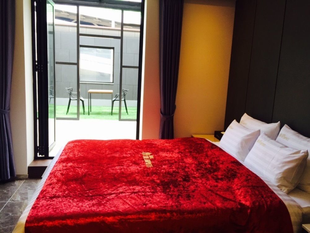 The Empress Hotel Daejeon Bagian luar foto